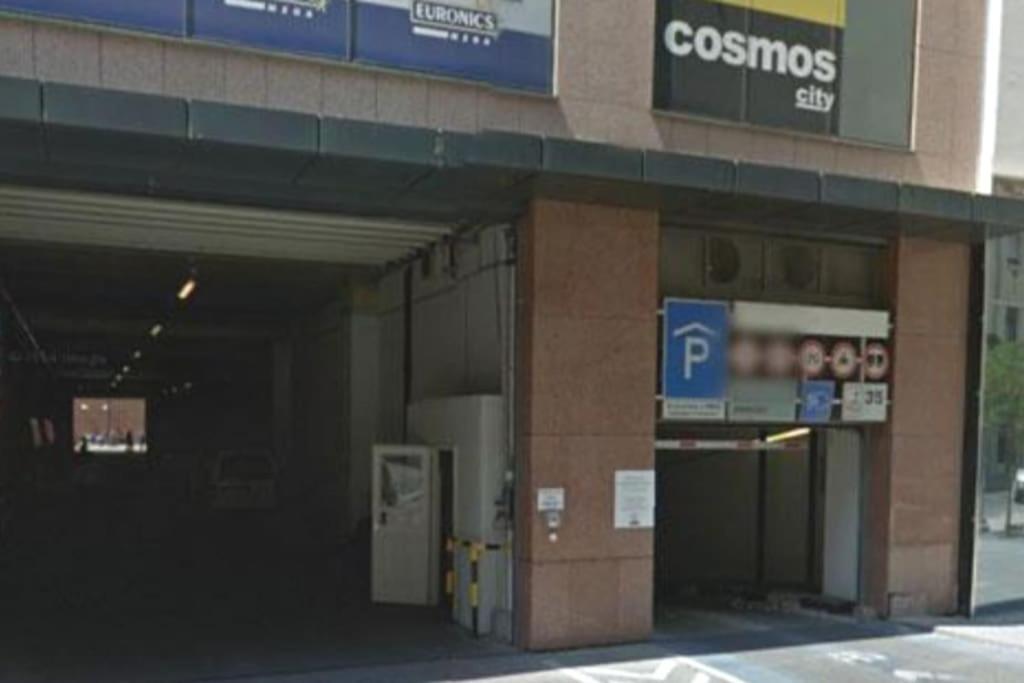 Trendy 2 Room Flat, Next To Corvin Mall Free Huge Garage! Ac,Dishwasher,Washmachine, Smart Tv Budapest Esterno foto